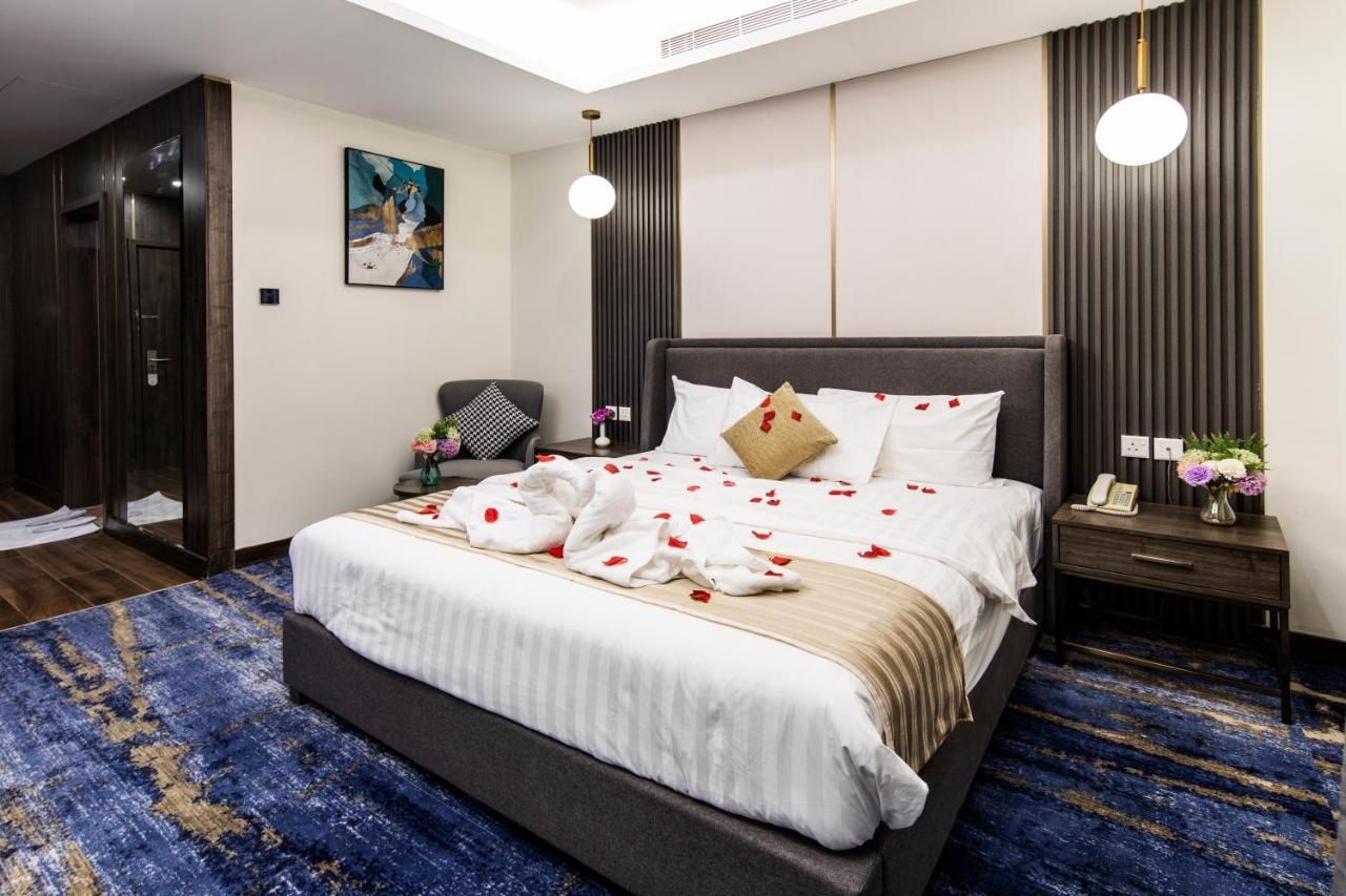 Lily Hotel Suite Hofuf מראה חיצוני תמונה