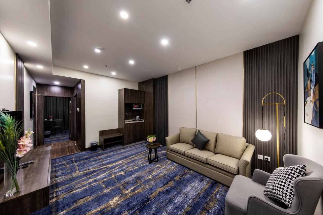 Lily Hotel Suite Hofuf מראה חיצוני תמונה